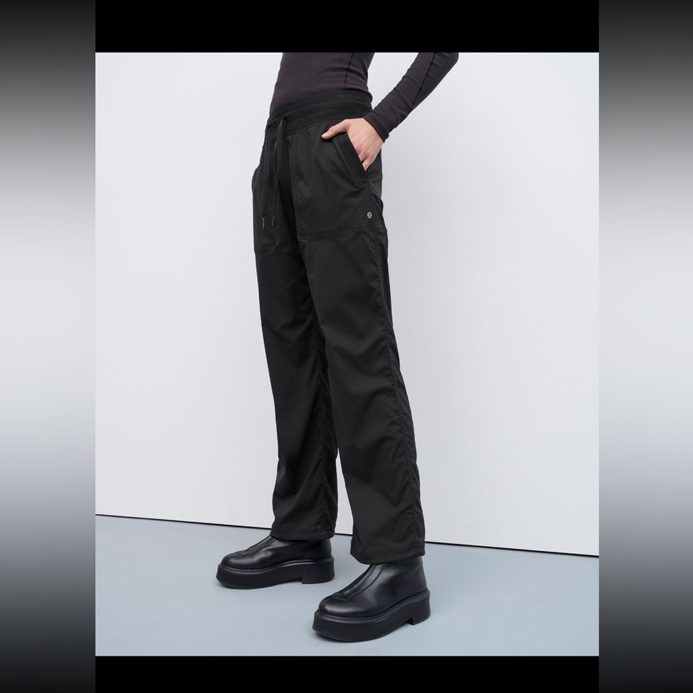 Dance studio pants mid rise (regular size 2) 
Brand new tags still on!